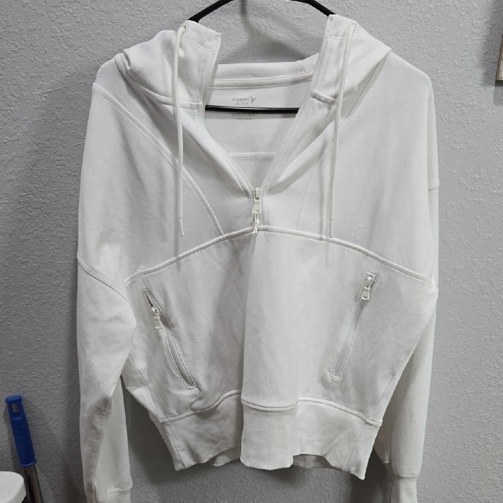 Old Navy White Boxy Long Sleeve Hoodie